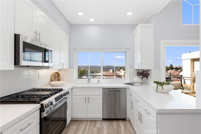 28815 El Adolfo, Laguna Niguel, CA 92677