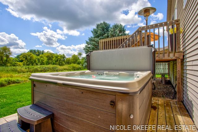 1610 Misty Ridge Sw, Byron Twp, MI 49315