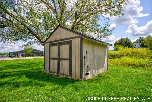 1610 Misty Ridge Sw, Byron Twp, MI 49315