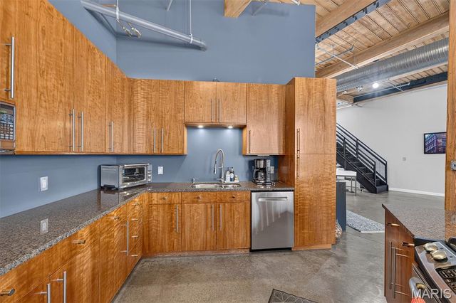 901 Washington Avenue 704, St Louis, MO 63101