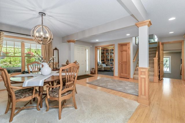 472 Vadnais Lake Drive, Vadnais Heights, MN 55127