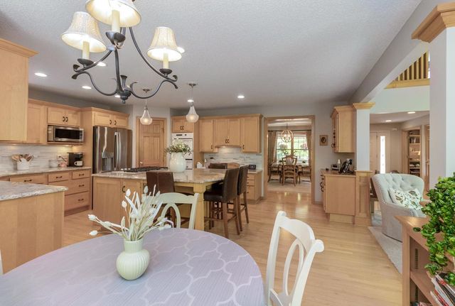 472 Vadnais Lake Drive, Vadnais Heights, MN 55127