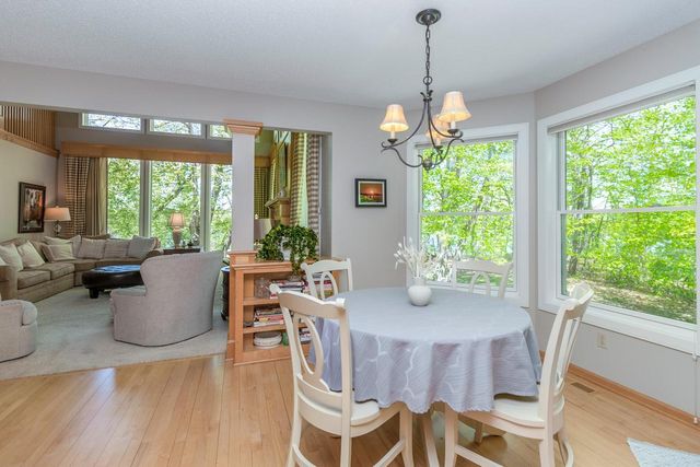 472 Vadnais Lake Drive, Vadnais Heights, MN 55127