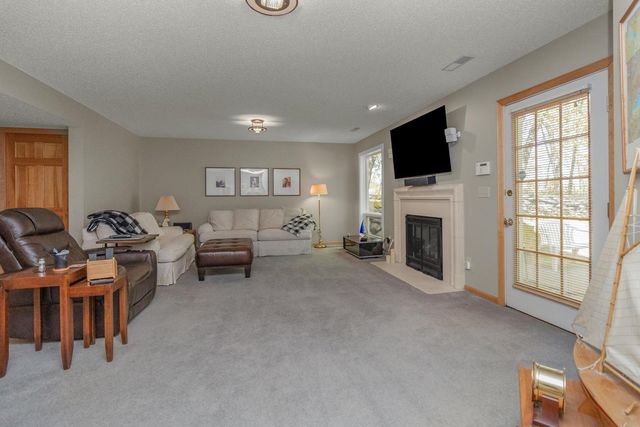 472 Vadnais Lake Drive, Vadnais Heights, MN 55127