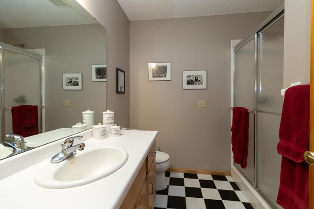 472 Vadnais Lake Drive, Vadnais Heights, MN 55127