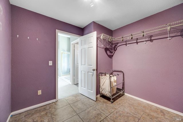 70 Noonan Ranch Cir, Santa Rosa, CA 95403