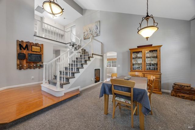 70 Noonan Ranch Cir, Santa Rosa, CA 95403