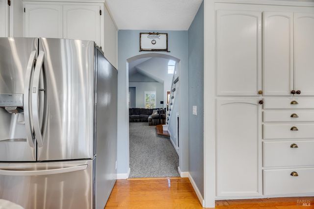 70 Noonan Ranch Cir, Santa Rosa, CA 95403