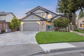 70 Noonan Ranch Cir, Santa Rosa, CA 95403