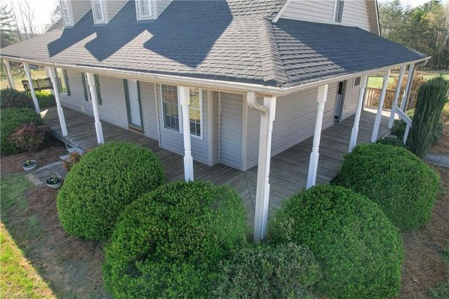 6055 Wind Shadow Lane, Walkertown, NC 27051