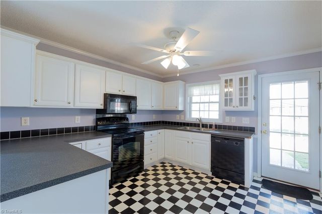 6055 Wind Shadow Lane, Walkertown, NC 27051