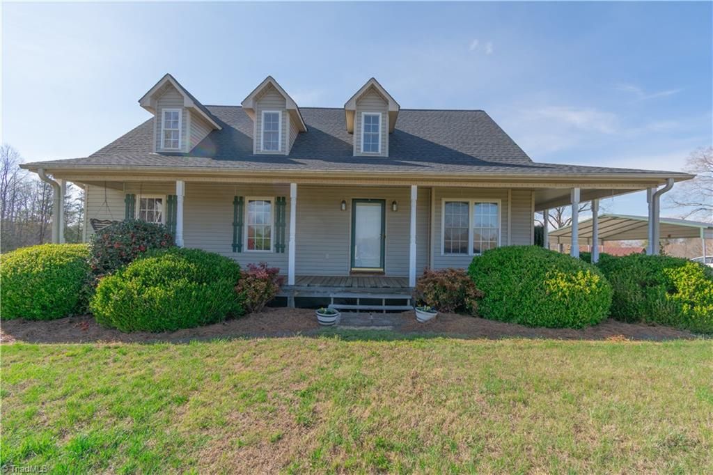 6055 Wind Shadow Lane, Walkertown, NC 27051