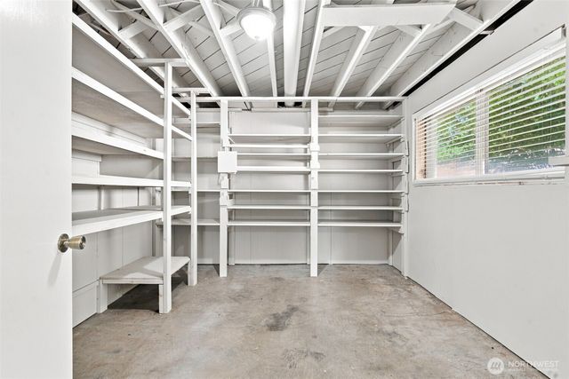 3221 Quatermass Avenue NE, Bremerton, WA 98310