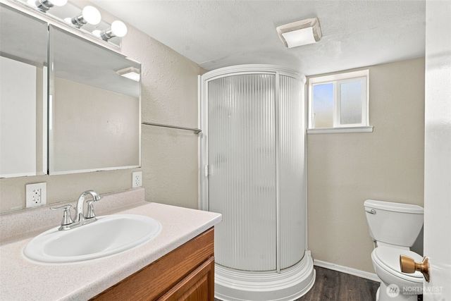 3221 Quatermass Avenue NE, Bremerton, WA 98310