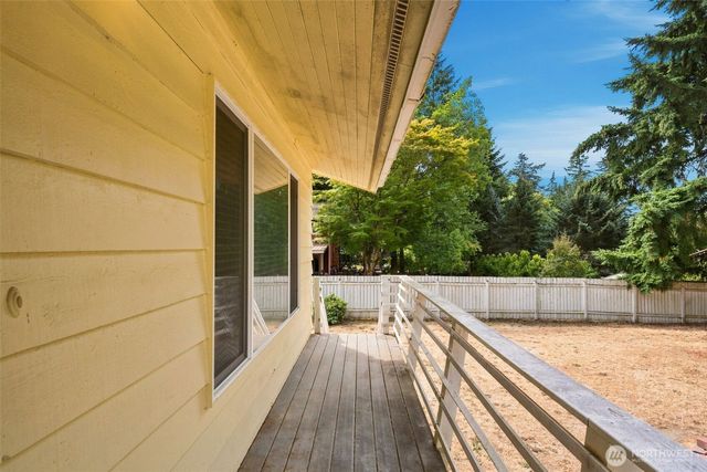3221 Quatermass Avenue NE, Bremerton, WA 98310