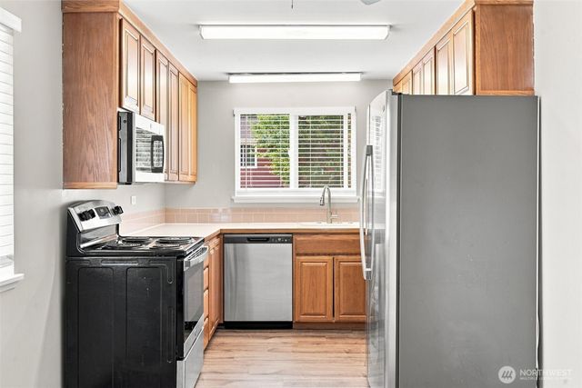 3221 Quatermass Avenue NE, Bremerton, WA 98310