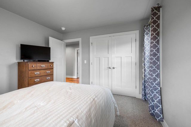 2000 DOBBY STREET, De Pere, WI 54115