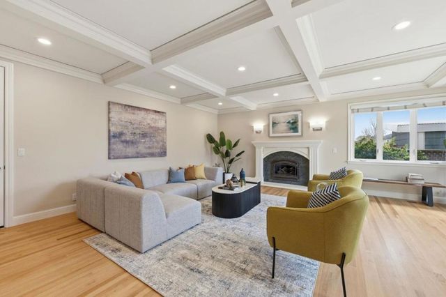 606 Highland Avenue, Half Moon Bay, CA 94019