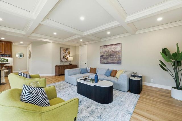 606 Highland Avenue, Half Moon Bay, CA 94019