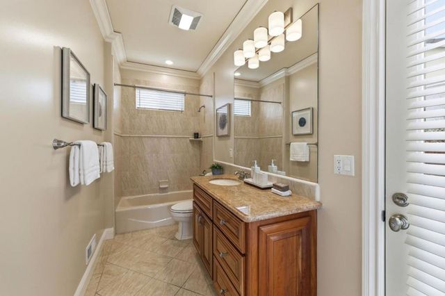 606 Highland Avenue, Half Moon Bay, CA 94019