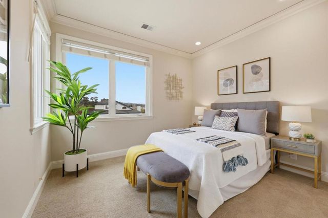 606 Highland Avenue, Half Moon Bay, CA 94019