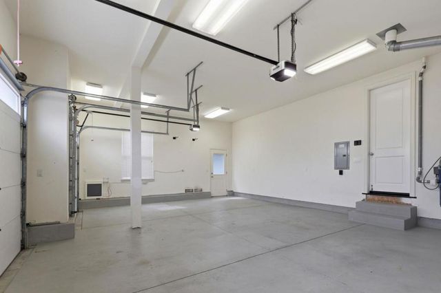 606 Highland Avenue, Half Moon Bay, CA 94019