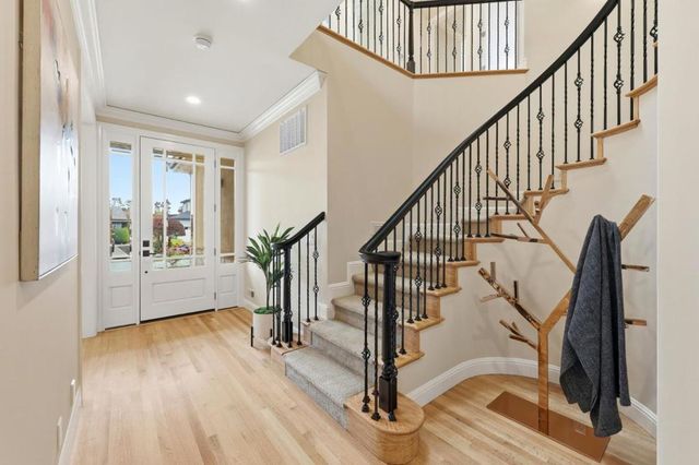 606 Highland Avenue, Half Moon Bay, CA 94019