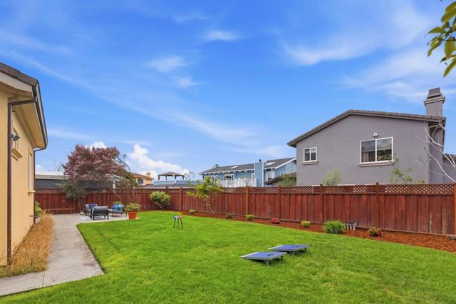 606 Highland Avenue, Half Moon Bay, CA 94019