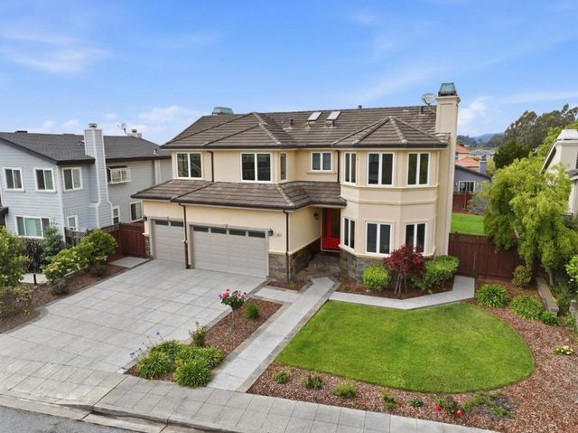 606 Highland Avenue, Half Moon Bay, CA 94019