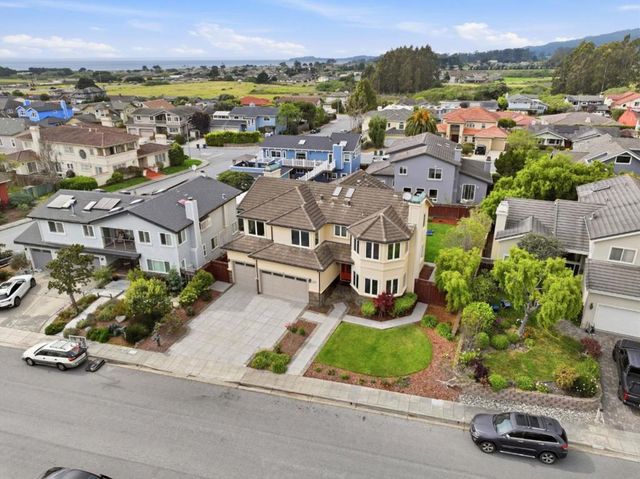 606 Highland Avenue, Half Moon Bay, CA 94019