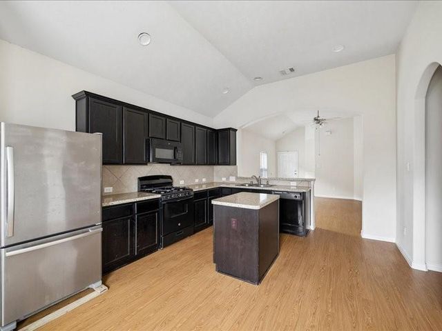 7534 Abbey Point Lane, Houston, TX 77049