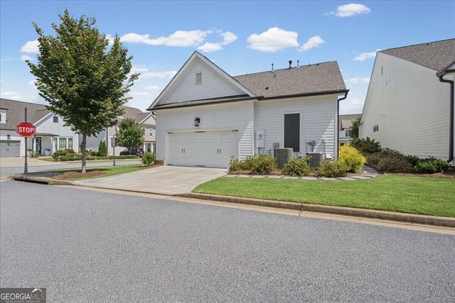 700 Hickory Hollow Walk, Canton, GA 30115