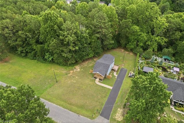343 Westgate Court, Lexington, NC 27295