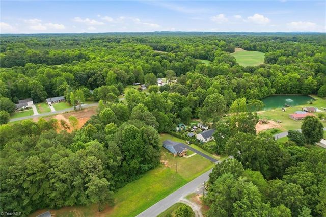 343 Westgate Court, Lexington, NC 27295