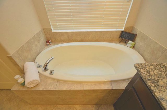 2626 Rosepoint Court, Fresno, TX 77545