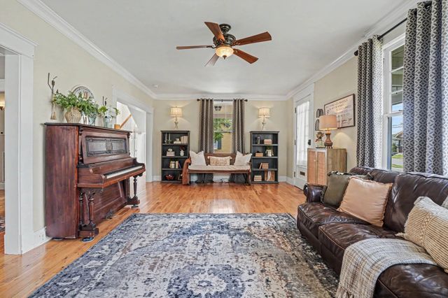 234 W Gay St, Lebanon, TN 37087