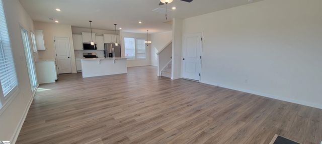 2041 Halton Oaks Drive, Spartanburg, SC 29303