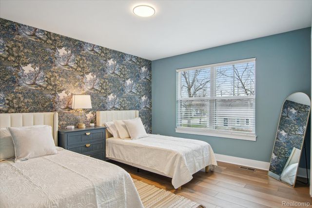 8845 Oakview, Plymouth Charter Township, MI 48170