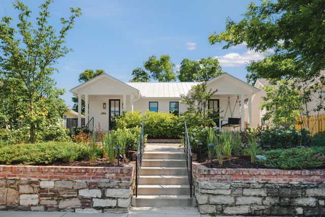 1806 5th Avenue, N, Nashville, TN 37208