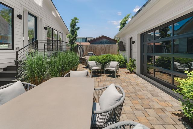 1806 5th Avenue, N, Nashville, TN 37208