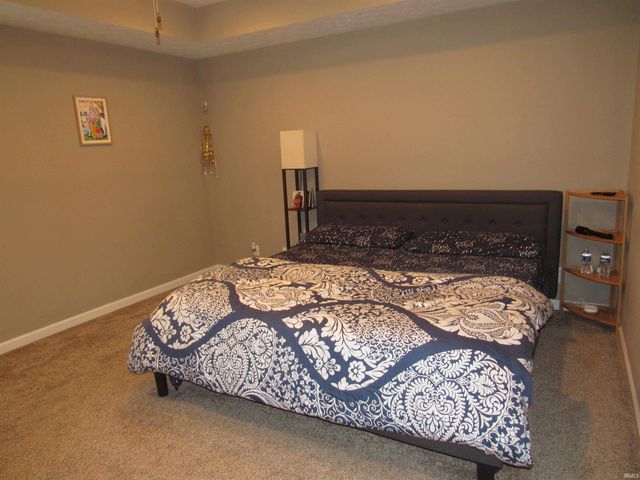 1116 SPRING HILL Drive, Kokomo, IN 46902