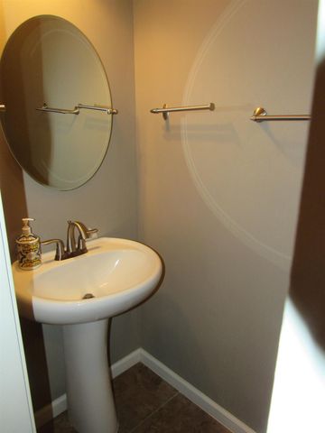 1116 SPRING HILL Drive, Kokomo, IN 46902