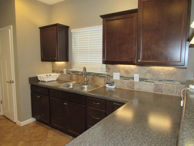 1116 SPRING HILL Drive, Kokomo, IN 46902