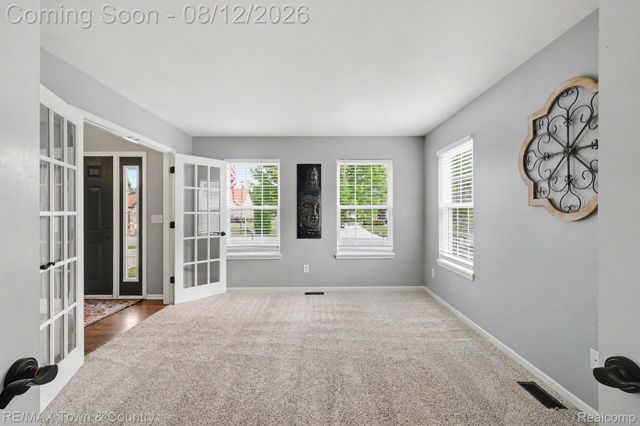 5048 Meadowbrook Lane, Flushing Charter Township, MI 48433