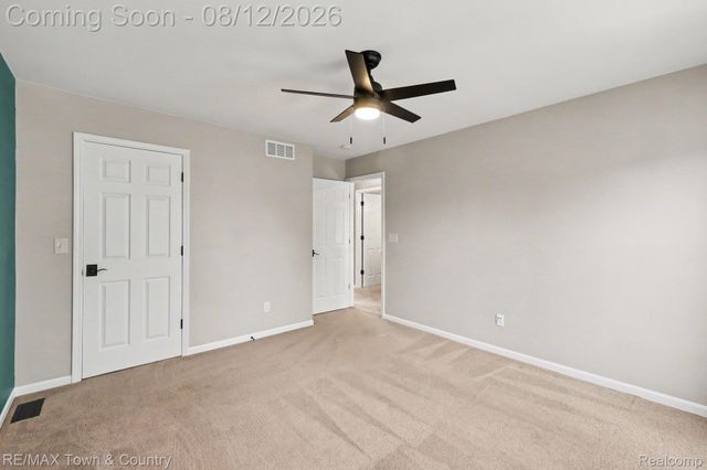 5048 Meadowbrook Lane, Flushing Charter Township, MI 48433
