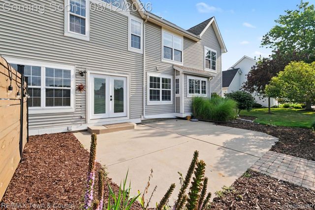 5048 Meadowbrook Lane, Flushing Charter Township, MI 48433