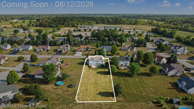 5048 Meadowbrook Lane, Flushing Charter Township, MI 48433