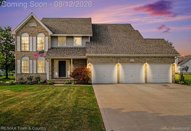 5048 Meadowbrook Lane, Flushing Charter Township, MI 48433