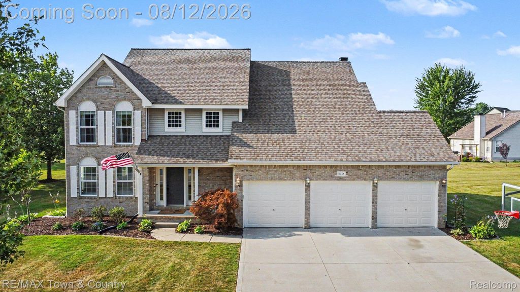5048 Meadowbrook Lane, Flushing Charter Township, MI 48433