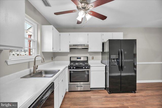 6 MELODY CT, Eastampton, NJ 08060